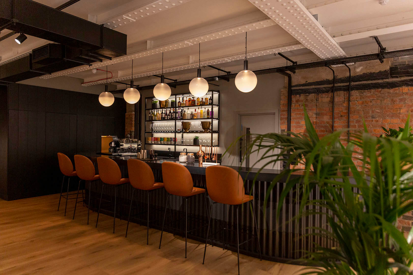 bonded_warehouse_008